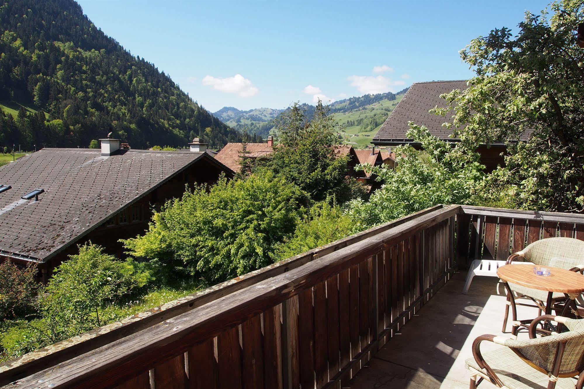 Hotel Simmental Boltigen Εξωτερικό φωτογραφία